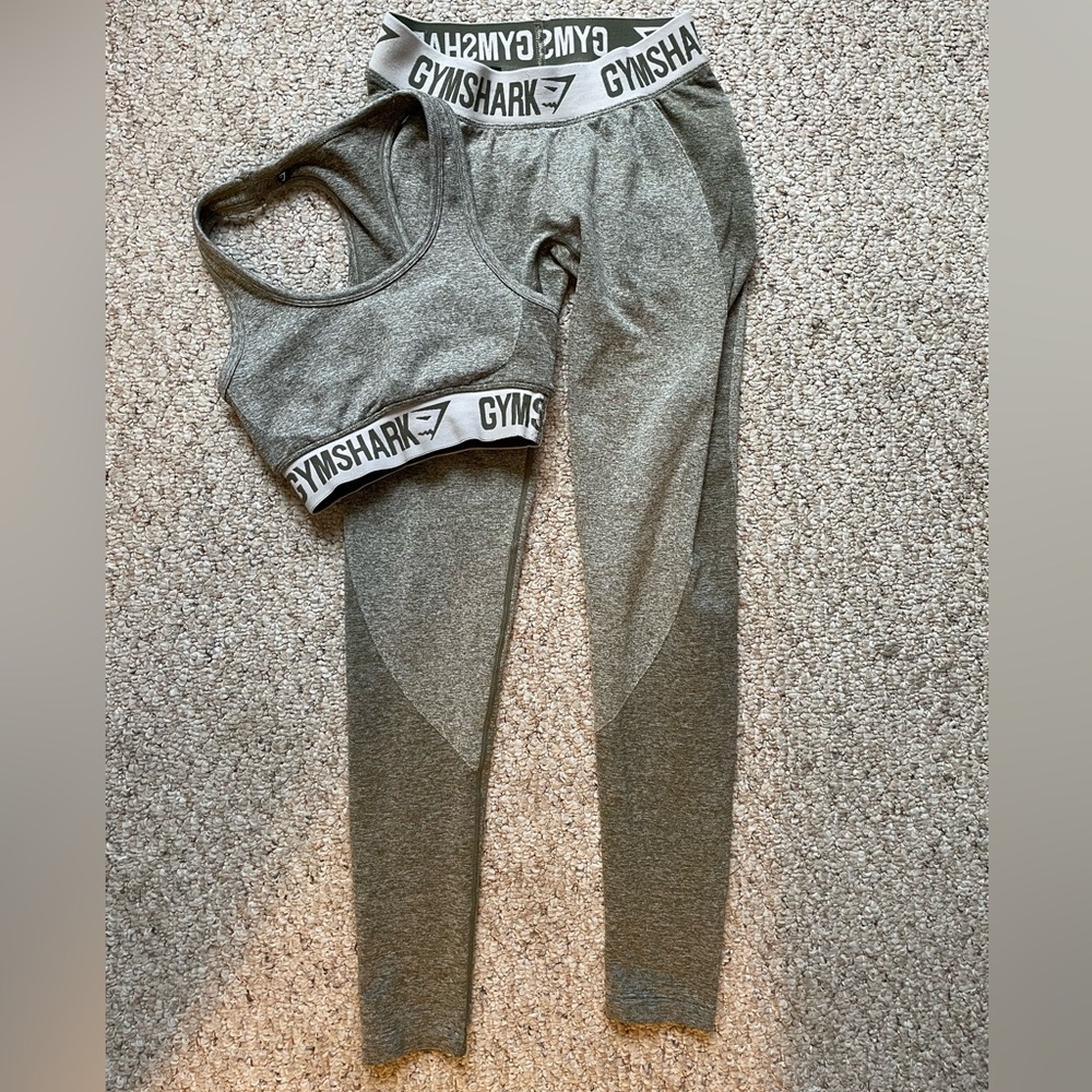 Gymshark XS Gray/Brown Workout Set